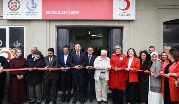 Türk Kızılay'ın yeni aşevi Bağcılar'da hizmete açıldı